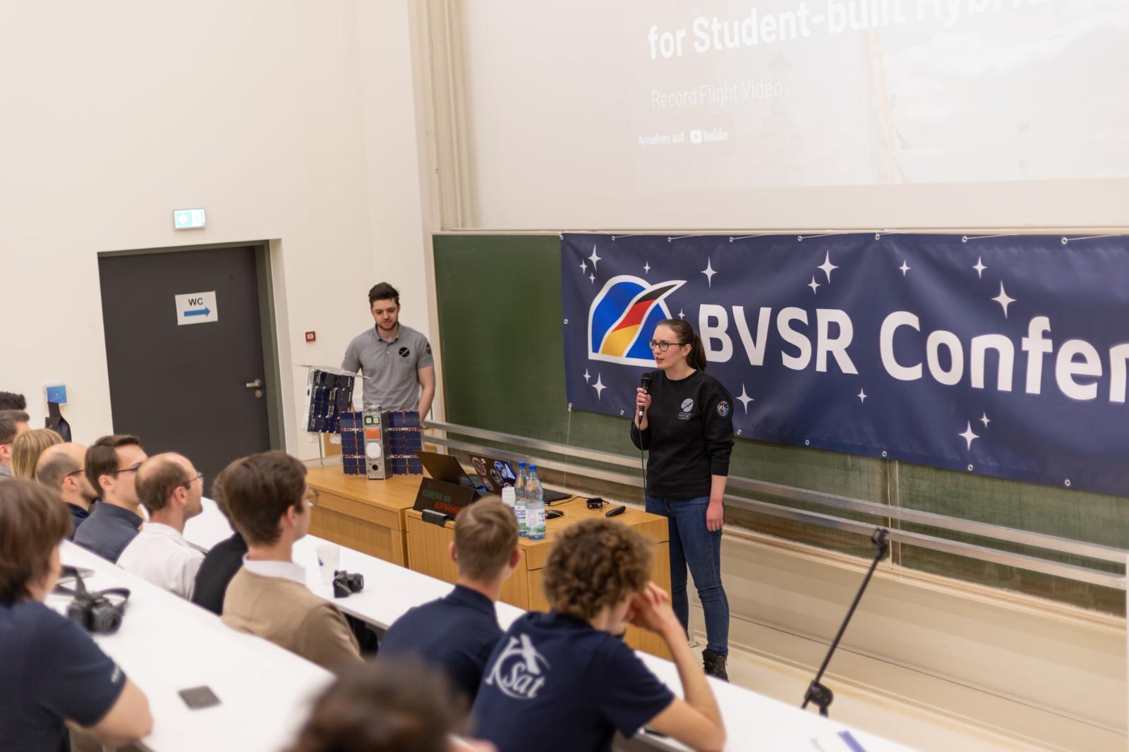 A speaker during the BVSR conference 2023 in Stuttgart